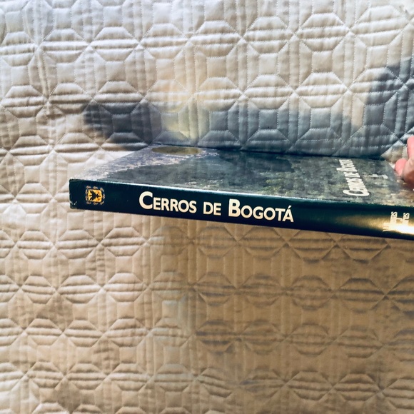 NEW "Cerros de Bogota" Hardcover Book - Picture 2 of 6